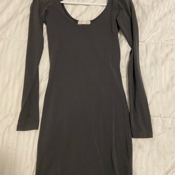 Grey long sleeve dress - Picture 6 of 7